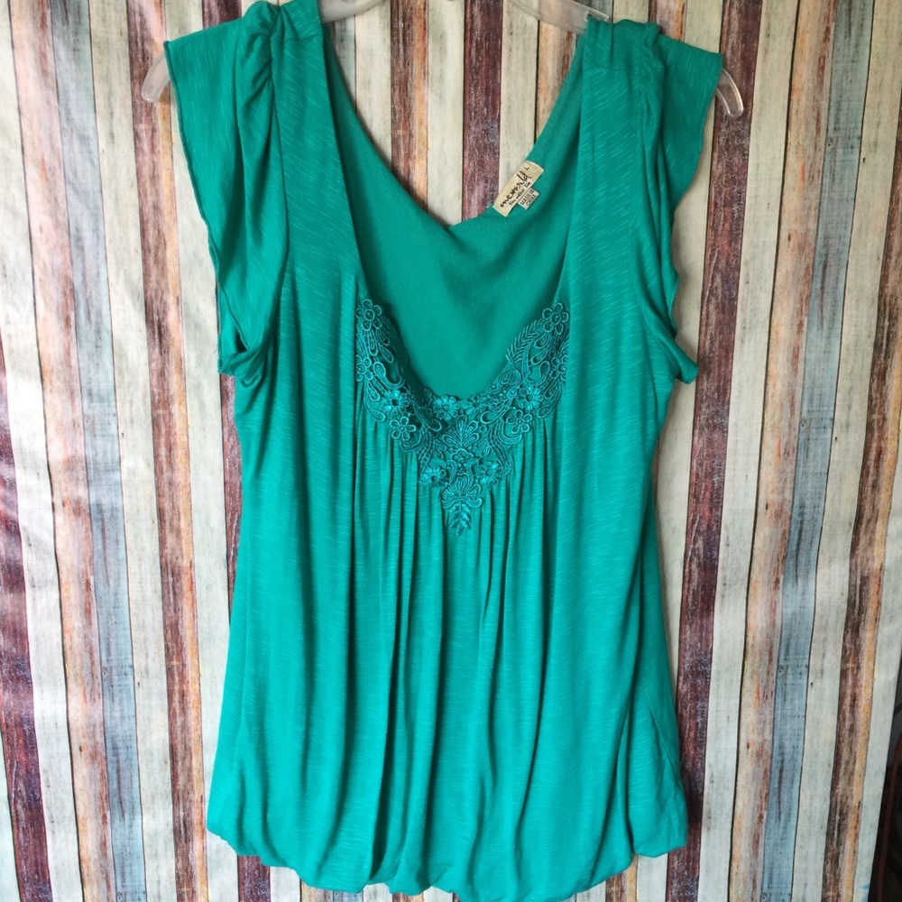One world green top